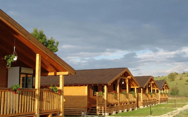 Complex Agroturistic Livada de Nuci