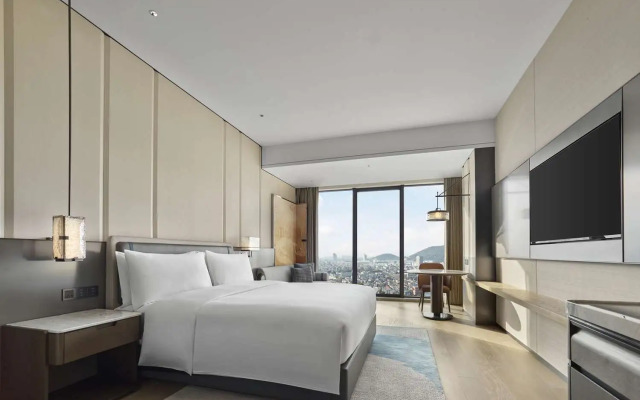Hilton Yuyao