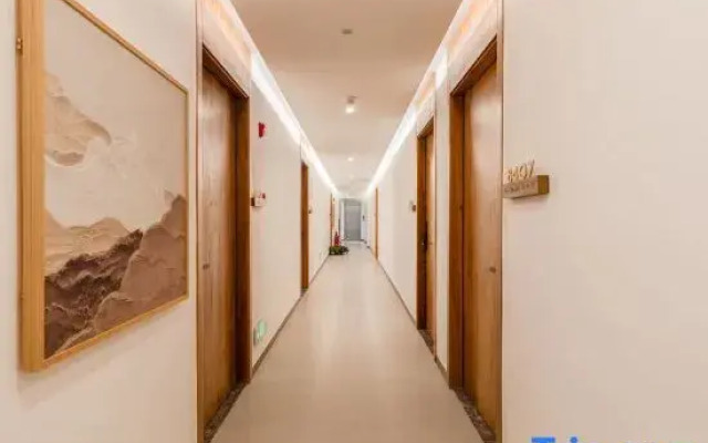 Junshan Homestay (Kangding Branch)