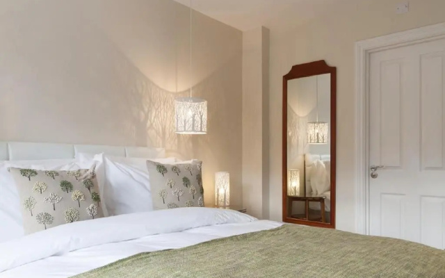 Hurtwood Hotel