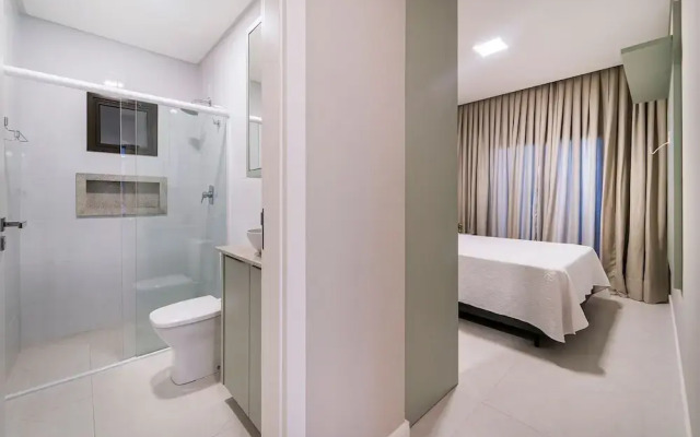 864A Apartamento 2 Suítes Bombinhas SC