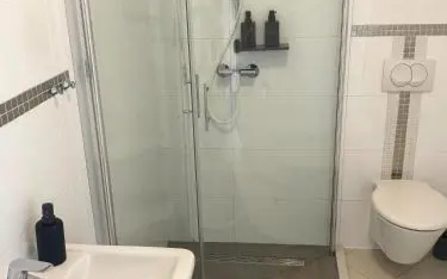 Tijara Apartment
