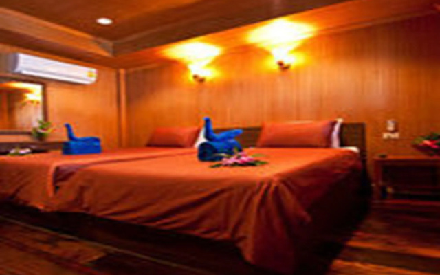 Lipe Power Beach Resort