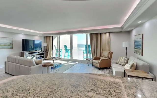 Pelican Condo B602 by Distinctive Beach Rentals