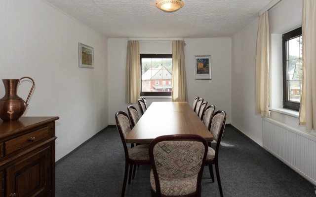 Classy Holiday Home in Deutschneudorf near Glockenwanderweg