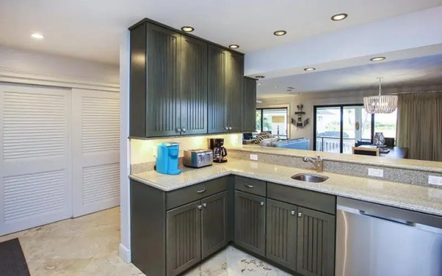 South Seas Beach House 29