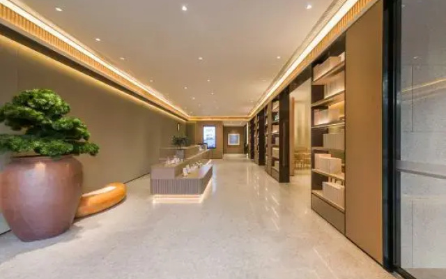 JI Hotel (Shanghai Zhonggu Hongqiao Vanke Red Life Plaza)