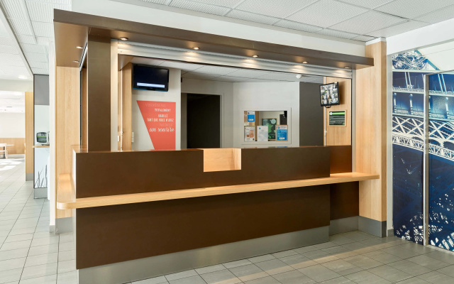B&B HOTEL Orly Rungis Aéroport