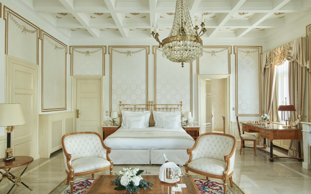 Grand Hotel National