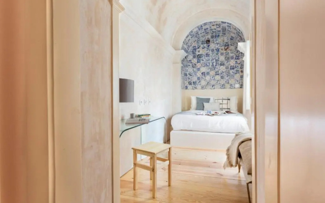 Alfama Design Suites