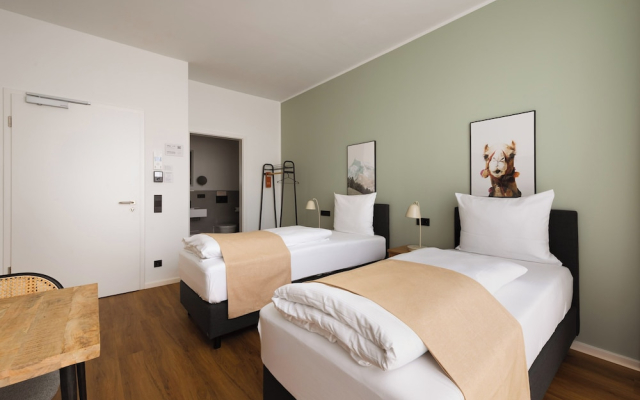 Limehome Leverkusen Wiesdorfer Platz