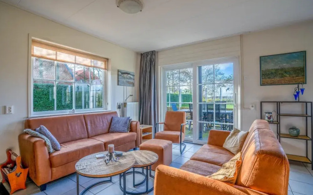 Charming 5-person Holiday Home With Panoramic Views