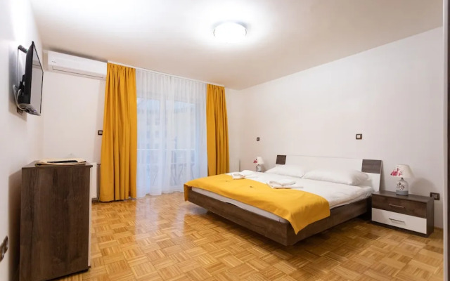 Rubina Rooms