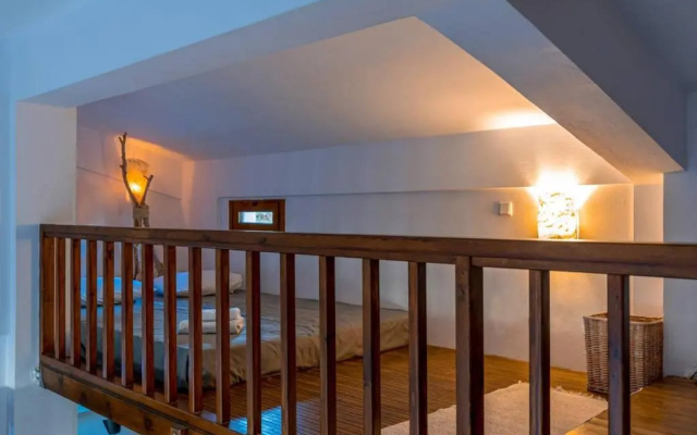 Casa Sofianna 2-bedroom home next to sandy beach