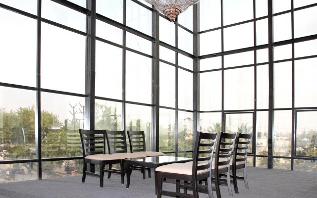Hotel Yash Executive