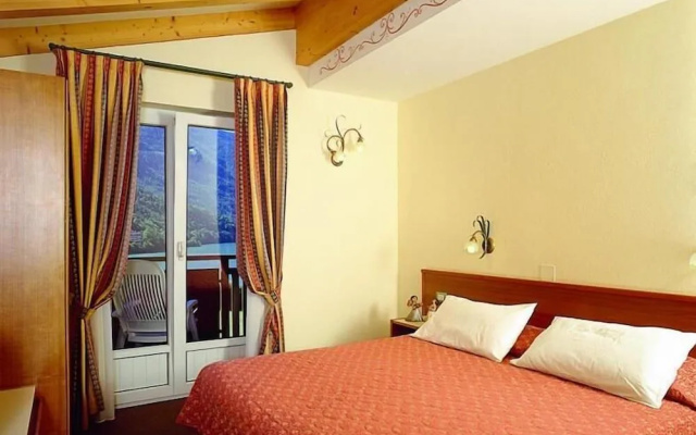 Hotel Des Alpes