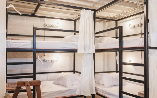 Nivas Siam Hostel
