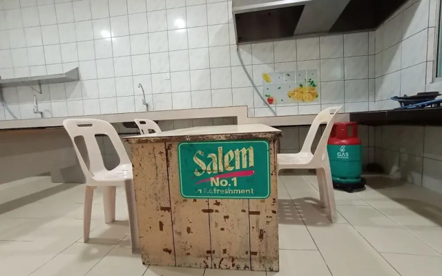 OYO 90275 Meow Homestay