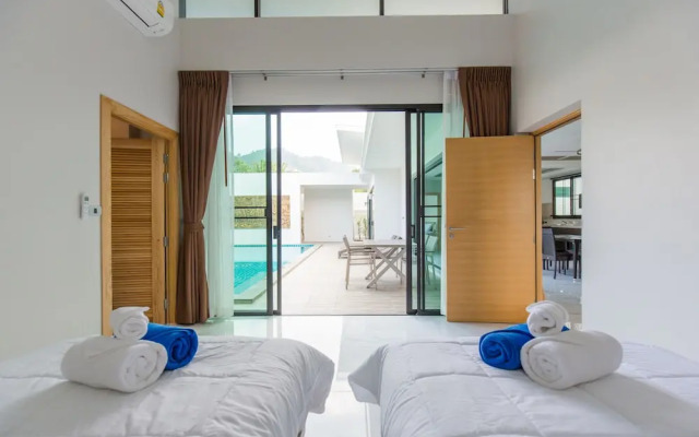 Skypool Villa