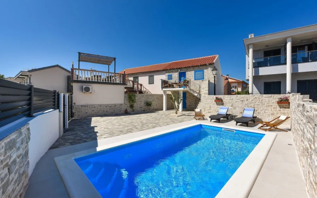 Villa Mediteran