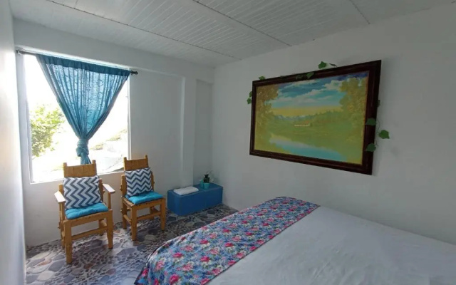 Paradise Lake Hotel