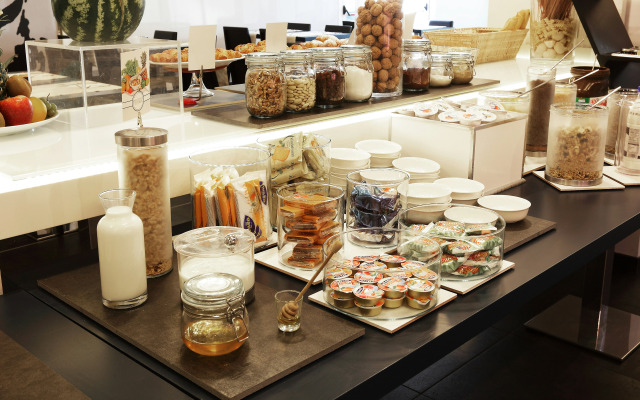 Holiday Inn Milan Nord Zara by IHG