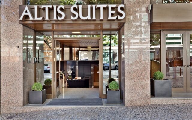 Отель Altis Suites вид на фасад