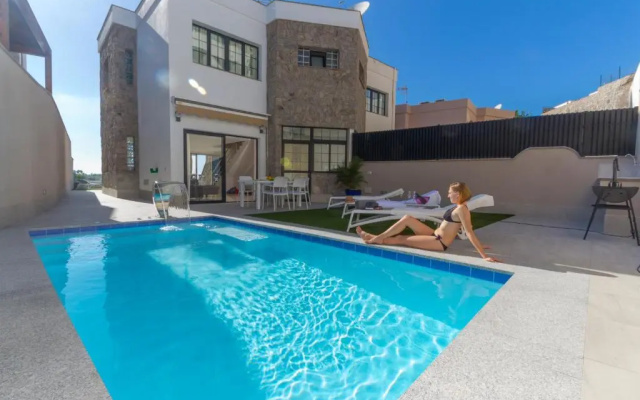Villa Amadores N6