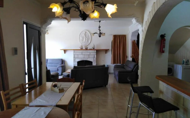Coral Cypria Villa !!