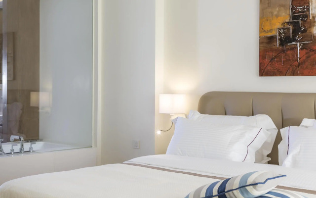 O Monot Hotel