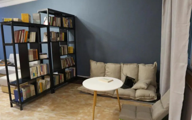 Bishiluo Hostel