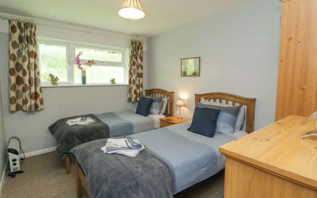 9 Manorcombe Bungalows
