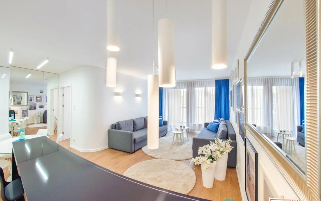 Aura Gdansk by Sun & Snow