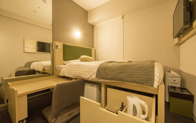 Super Hotel Premier Osaka Honmachi