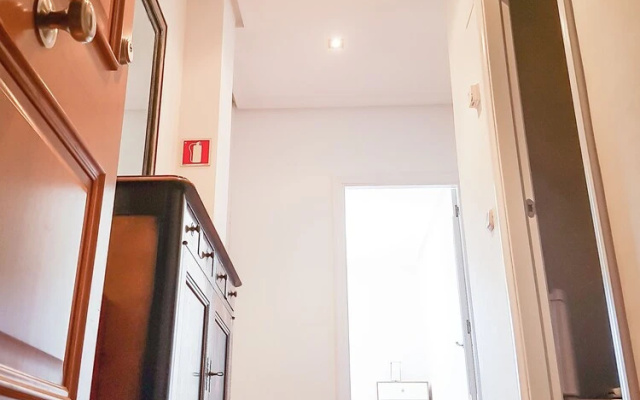 Cabernet Sauvignon Apartment