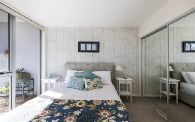 Accommodate Canberra - Envy