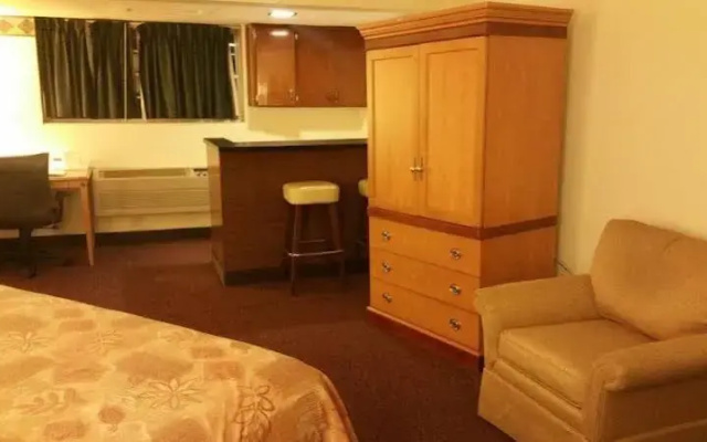 Travelodge Hot Springs