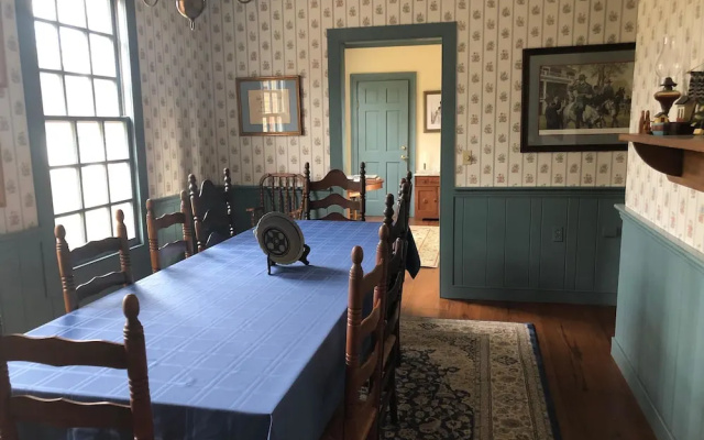 War Hill Inn