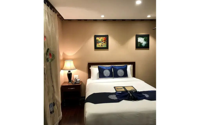 Indochine Lan Ha Bay