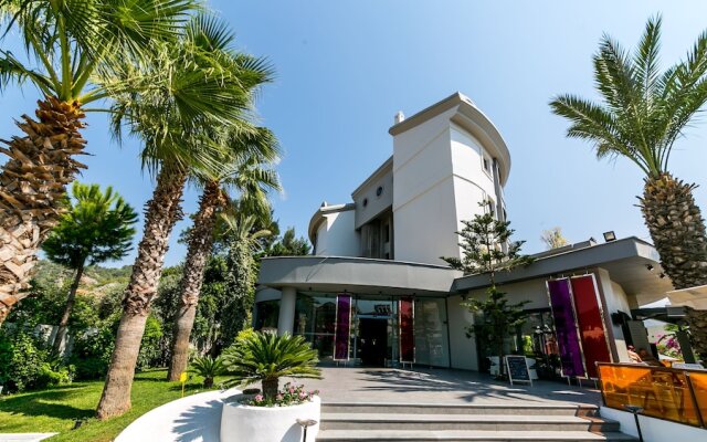 Cosmopolitan Resort Hotel Турция, Мармарис - отзывы, цены и фото номеров - забронировать отель Cosmopolitan Resort Hotel онлайн вид на фасад