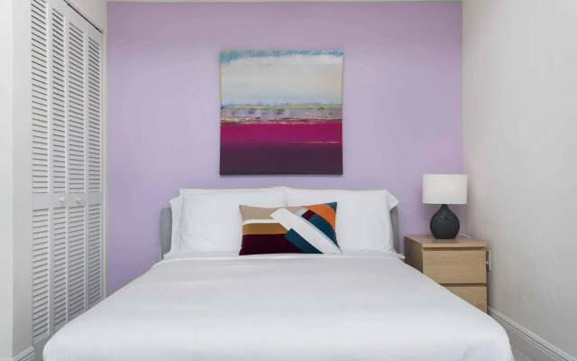 Dharma Home Suites Brickell Miami at One Broadway