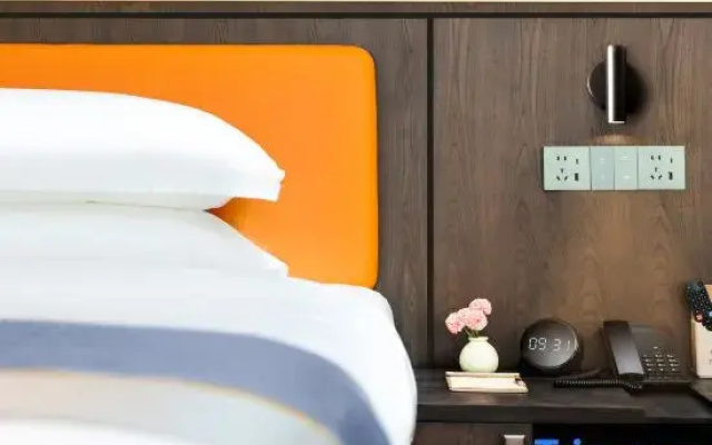 Wanfo Grand Hotel (Fangyuanhui)