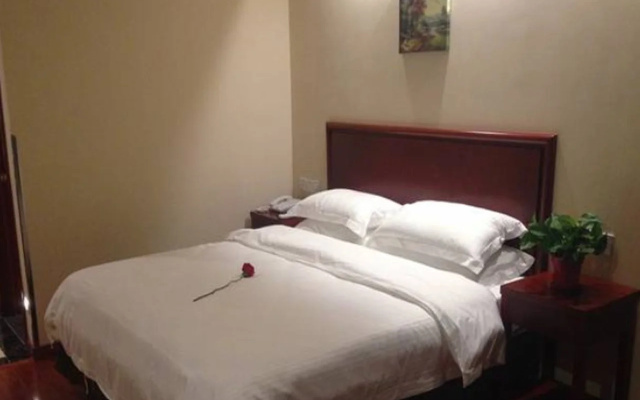 GreenTree Inn AnHui FuYang YingShang ZhongShan Road Express Hotel