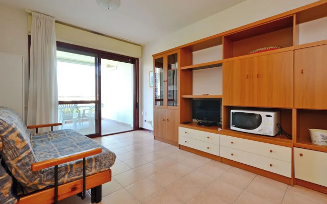 Apartment Overlooking the sea and the Marina