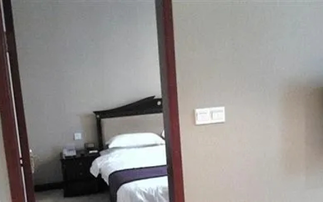 Golden Dragon Hotel - Langzhong