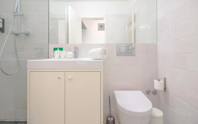 Tower 1F in Oporto With 1 Bathrooms