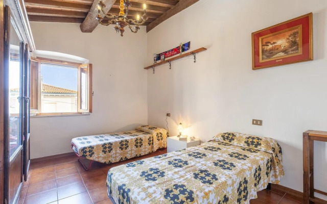 Stunning Home in Montefoscoli With 2 Bedrooms and Wifi