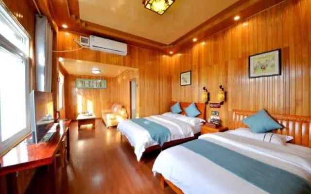 Yihe Little Yard Guest House