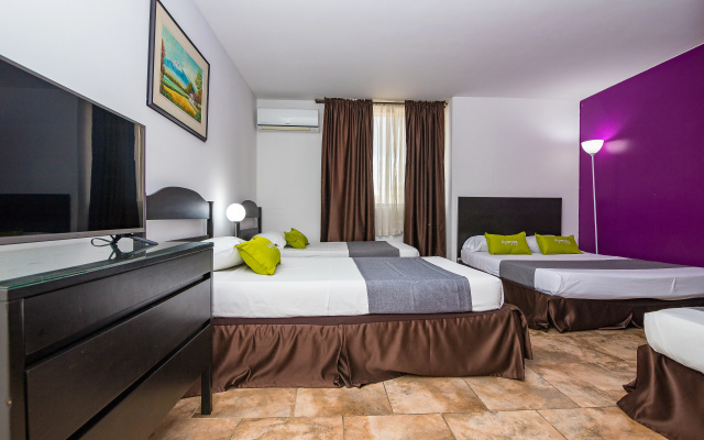 Hotel Americana