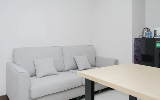 Cozy Stay 2BR Apartment at Springwood Residence